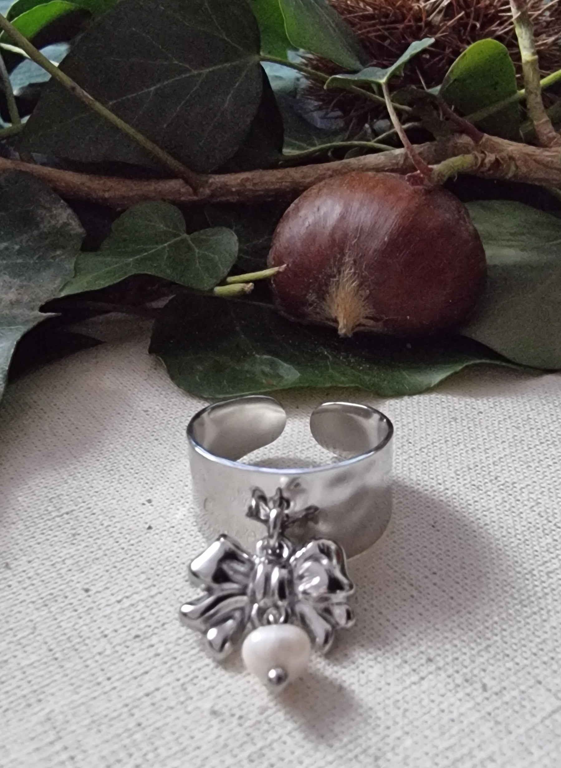 Bague Breloque Nœud Perlé