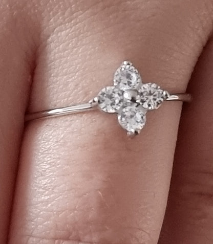 Bague Trèfle Elégant