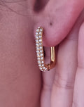 Boucles d'Oreilles Mini Créoles Carré Glamour