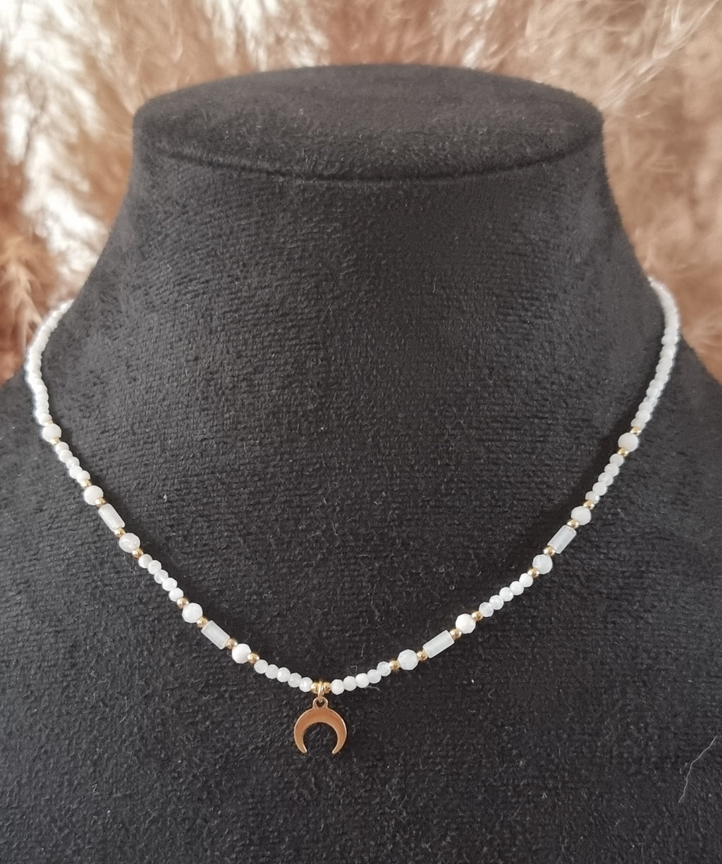 Collier Lunelle